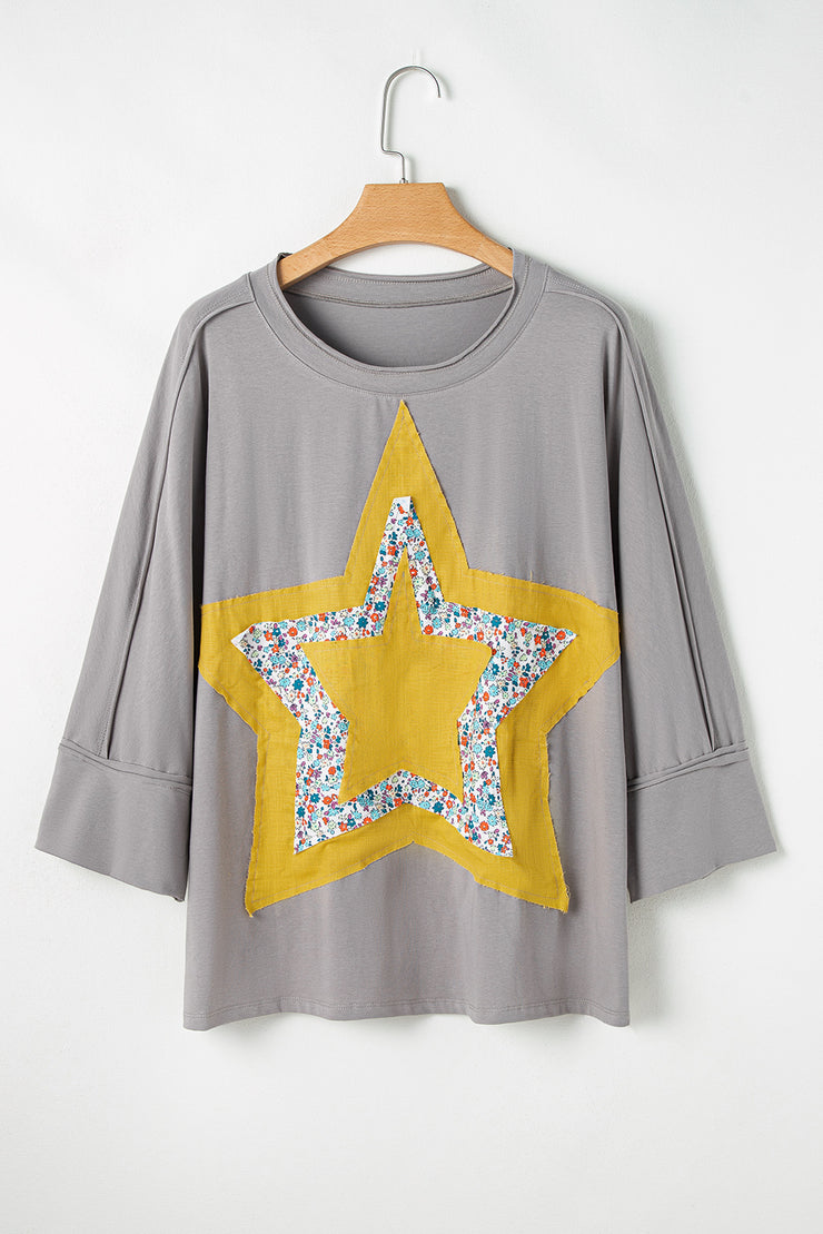 Medium Grey Floral Star Patched Pattern 3/4 Sleeve Plus Size Top