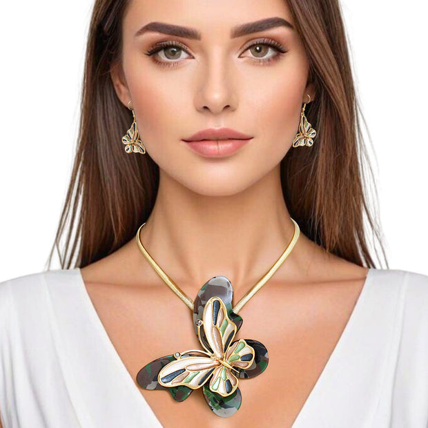 Necklace Camo Butterfly 3D Pendant Set for Women