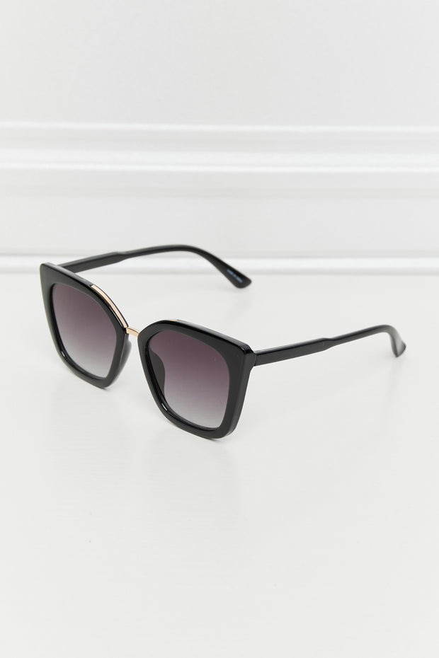 Cat Eye Full Rim Polycarbonate Sunglasses