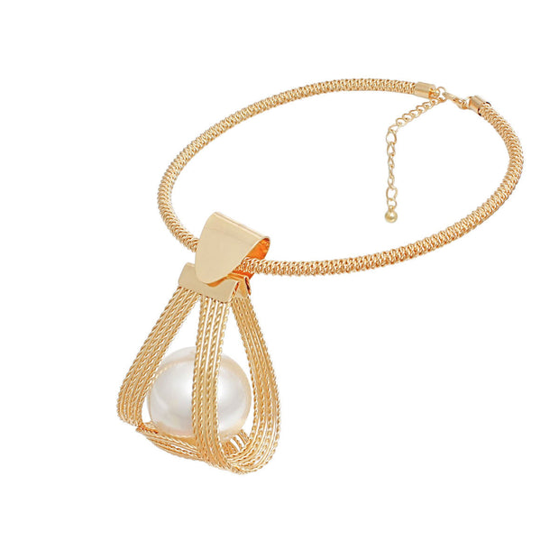 Pendant Gold Triangle Pearl Basket Necklace Women