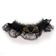 Gothic style lace chocker